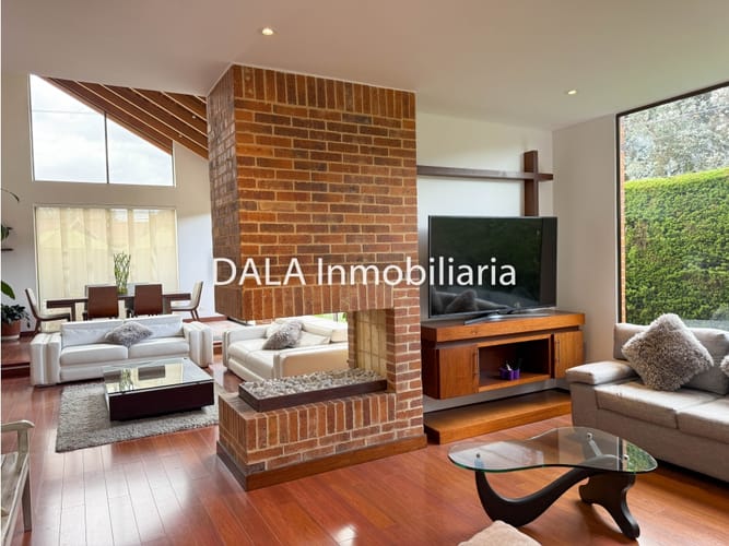 Casa de 4 alcobas en venta en Cr El Bosque, Chía, 289 m² · foto 10 de 24