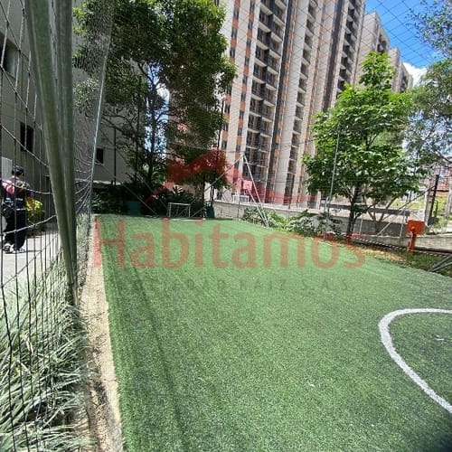 Apartamento de 3 alcobas en venta en Niquia, Bello, 49 m² · foto 12 de 19
