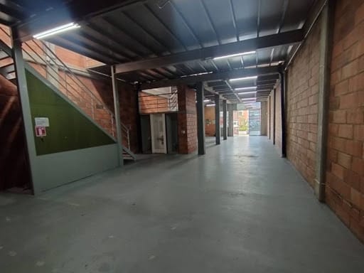 Bodega en arriendo en Aeropuerto, Rionegro, 287 m² · foto 4 de 16