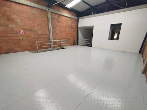 Bodega en arriendo en Aeropuerto, Rionegro, 287 m² · foto 6 de 16
