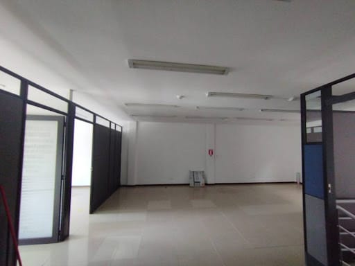 Bodega en arriendo en Aeropuerto, Rionegro, 287 m² · foto 9 de 16