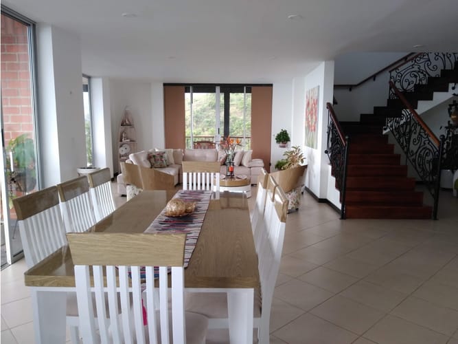 Casa de 6 alcobas en venta en Rincon Dapa, Yumbo, 708 m² · foto 6 de 24