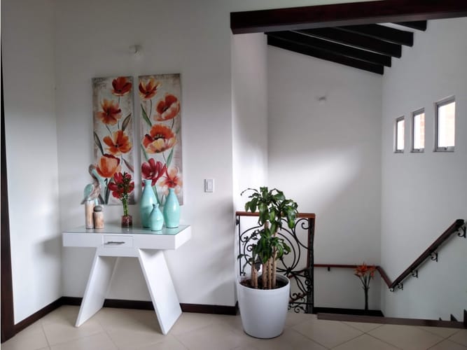 Casa de 6 alcobas en venta en Rincon Dapa, Yumbo, 708 m² · foto 12 de 24