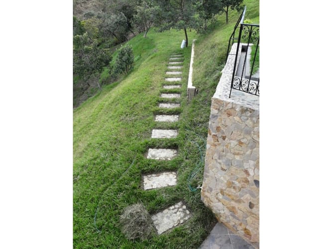 Casa de 6 alcobas en venta en Rincon Dapa, Yumbo, 708 m² · foto 16 de 24