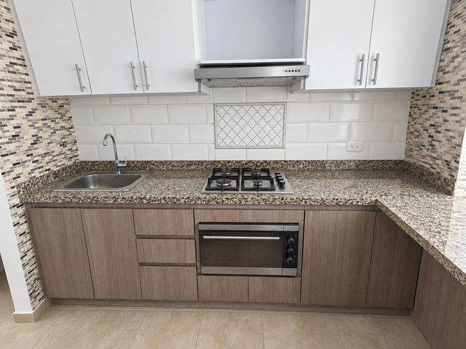 Apartamento de 3 alcobas en venta en La Prosperidad, Madrid, 63 m² · foto 2 de 11