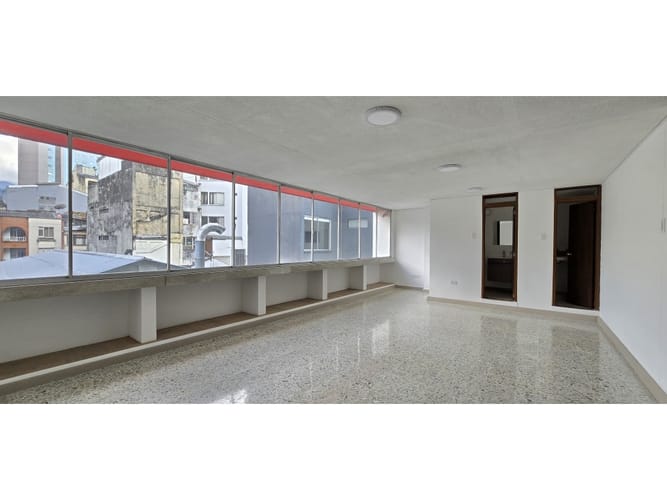 Oficina en arriendo en Armenia, Armenia, 64 m² · foto 2 de 10