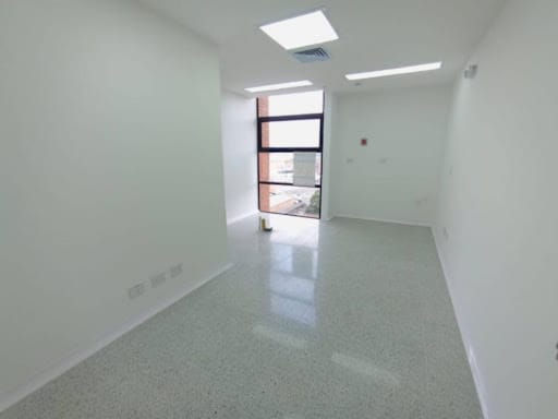 Consultorio en arriendo en San Diego, Medellín, 30 m² · foto 2 de 11