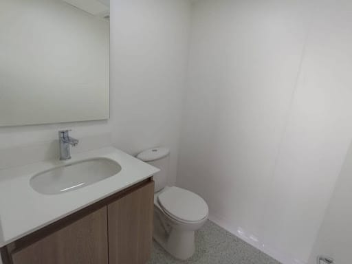 Consultorio en arriendo en San Diego, Medellín, 30 m² · foto 10 de 11