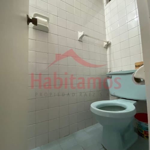 Apartamento de 2 alcobas en venta en Bolivariana, Medellín, 75 m² · foto 8 de 12
