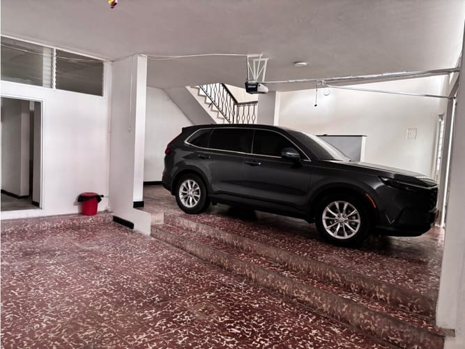 Casa de 6 alcobas en venta en Juanambu, Cali, 500 m² · foto 3 de 17