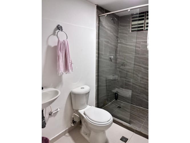 Casa de 6 alcobas en venta en Juanambu, Cali, 500 m² · foto 14 de 17