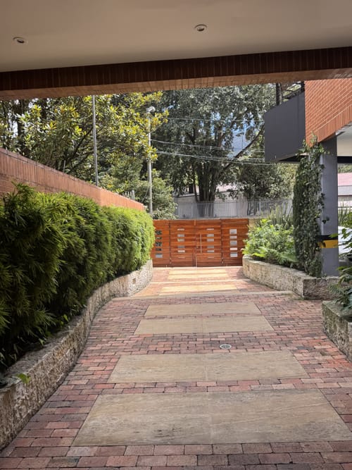Apartamento en venta en La Cabrera, Bogotá · foto 2 de 24