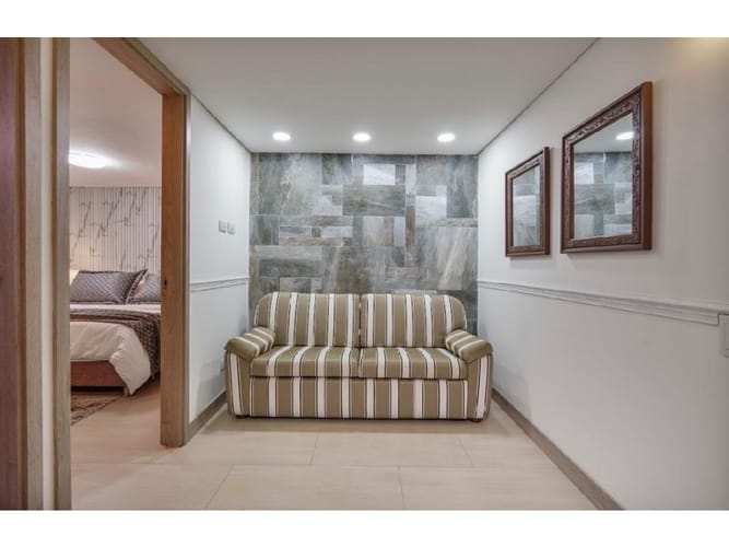 Apartamento de 2 alcobas en arriendo en Laureles, Medellín, 90 m² · foto 4 de 11