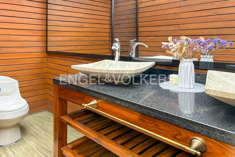 Casa de 4 alcobas en venta en Pontevedra, Bogotá, 208 m² · foto 11 de 19