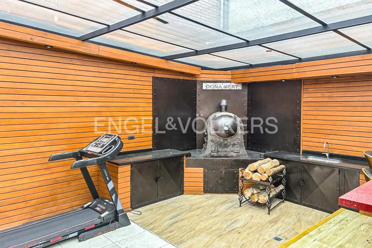 Casa de 4 alcobas en venta en Pontevedra, Bogotá, 208 m² · foto 10 de 19