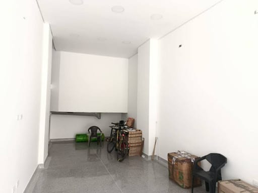 Local en arriendo en Calle Larga, La Estrella, 60 m² · foto 3 de 6