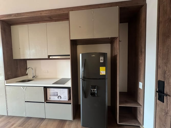 Apartaestudio en venta en Usaquen, Bogotá, 32 m² · foto 2 de 22