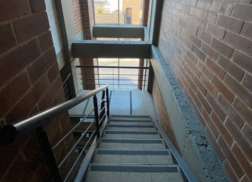 Edificio en arriendo en San Jose, Envigado, 1160 m² · foto 3 de 14