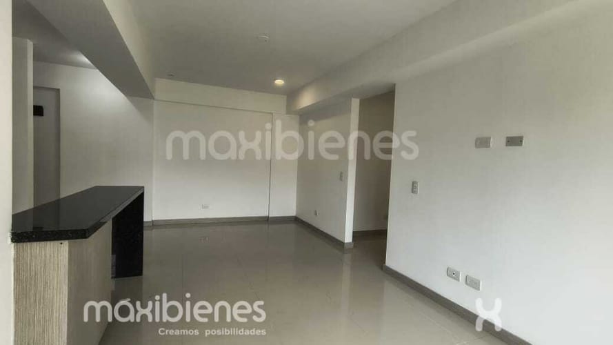 Apartamento de 3 alcobas en arriendo en Tres Esquinas, Envigado, 80 m² · foto 4 de 17