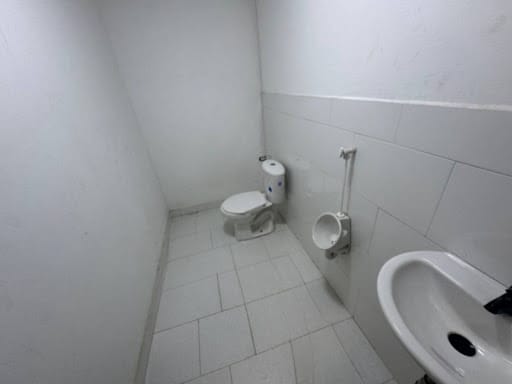 Bodega en arriendo en La Primavera, Marinilla, 200 m² · foto 7 de 8