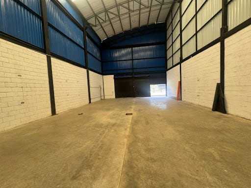 Bodega en arriendo en La Primavera, Marinilla, 200 m² · foto 8 de 8