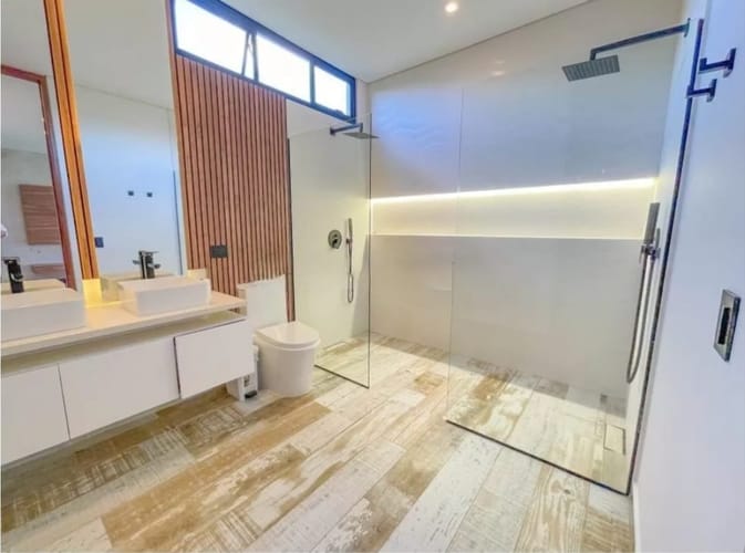 Casa de 5 alcobas en venta en Llano Grande, Rionegro · foto 20 de 24