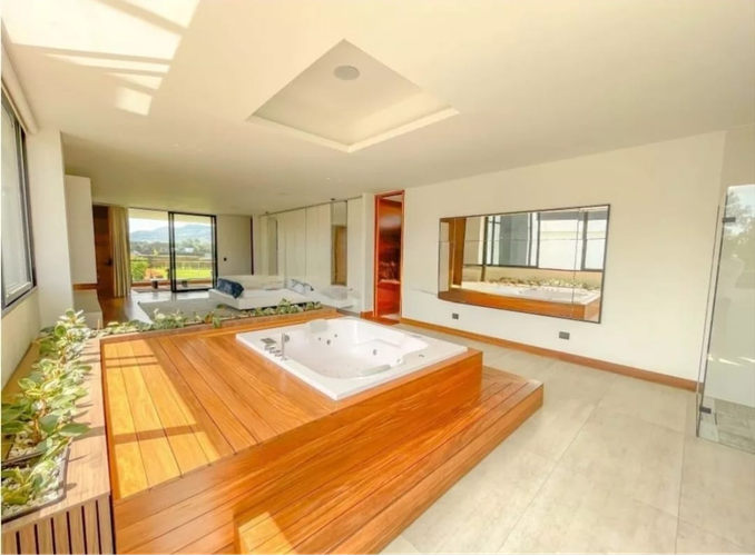 Casa de 5 alcobas en venta en Llano Grande, Rionegro · foto 21 de 24