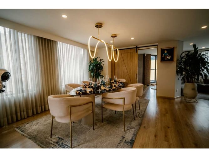 Apartamento de 3 alcobas en venta en Santa Paula, Bogotá, 200 m² · foto 3 de 18