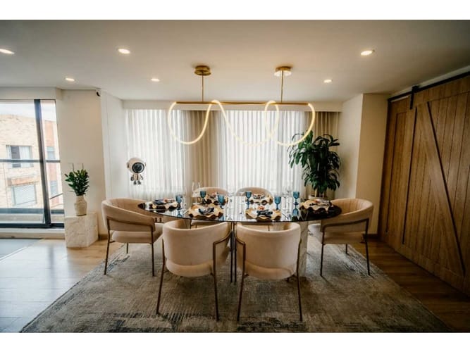 Apartamento de 3 alcobas en venta en Santa Paula, Bogotá, 200 m² · foto 4 de 18