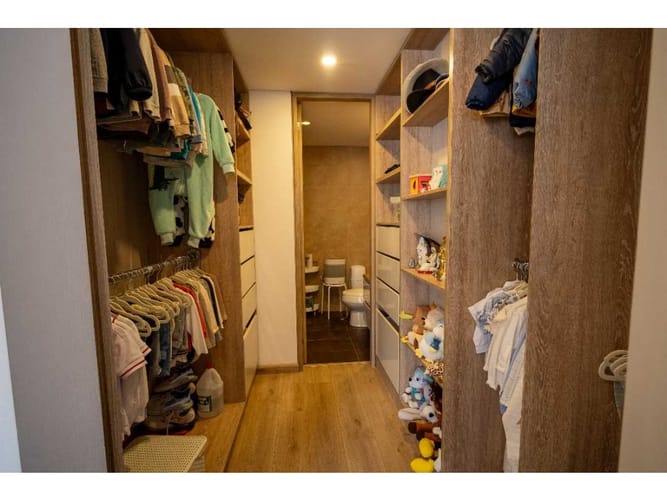 Apartamento de 3 alcobas en venta en Santa Paula, Bogotá, 200 m² · foto 18 de 18