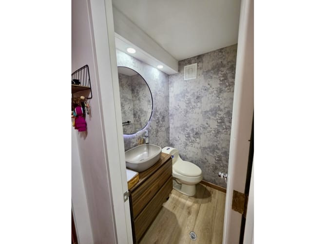 Apartamento de 2 alcobas en venta en Chicó Navarra, Bogotá, 92 m² · foto 4 de 14