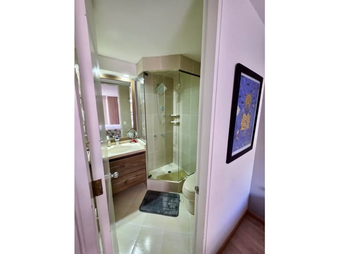 Apartamento de 2 alcobas en venta en Chicó Navarra, Bogotá, 92 m² · foto 12 de 14