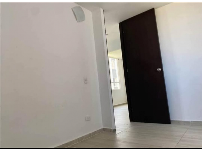 Apartamento de 2 alcobas en venta en Cd. Terranova, Jamundí, 42 m² · foto 5 de 9