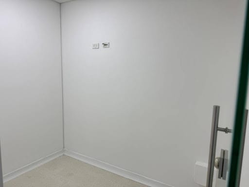 Local en arriendo en Zona Industrial No. 2, Medellín, 33 m² · foto 7 de 8