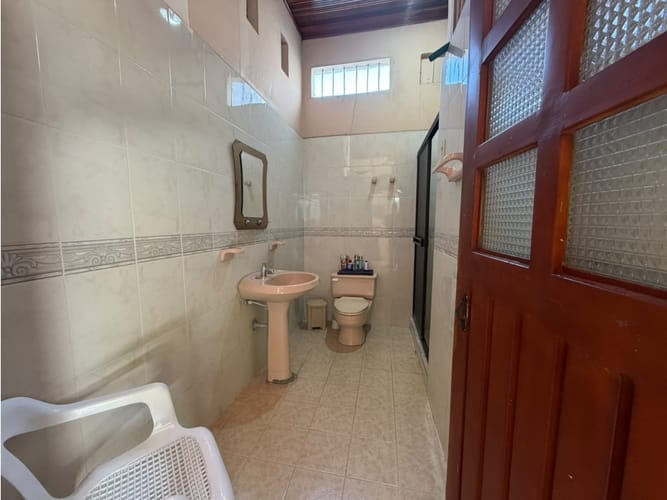 Casa de 6 alcobas en arriendo en Altico, Neiva, 266 m² · foto 14 de 24
