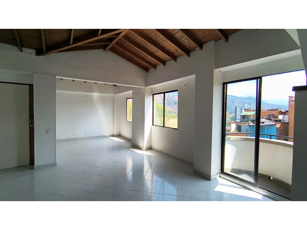 Apartamento de 4 habitaciones en venta en La America, Medellín — imagen 1 de 19