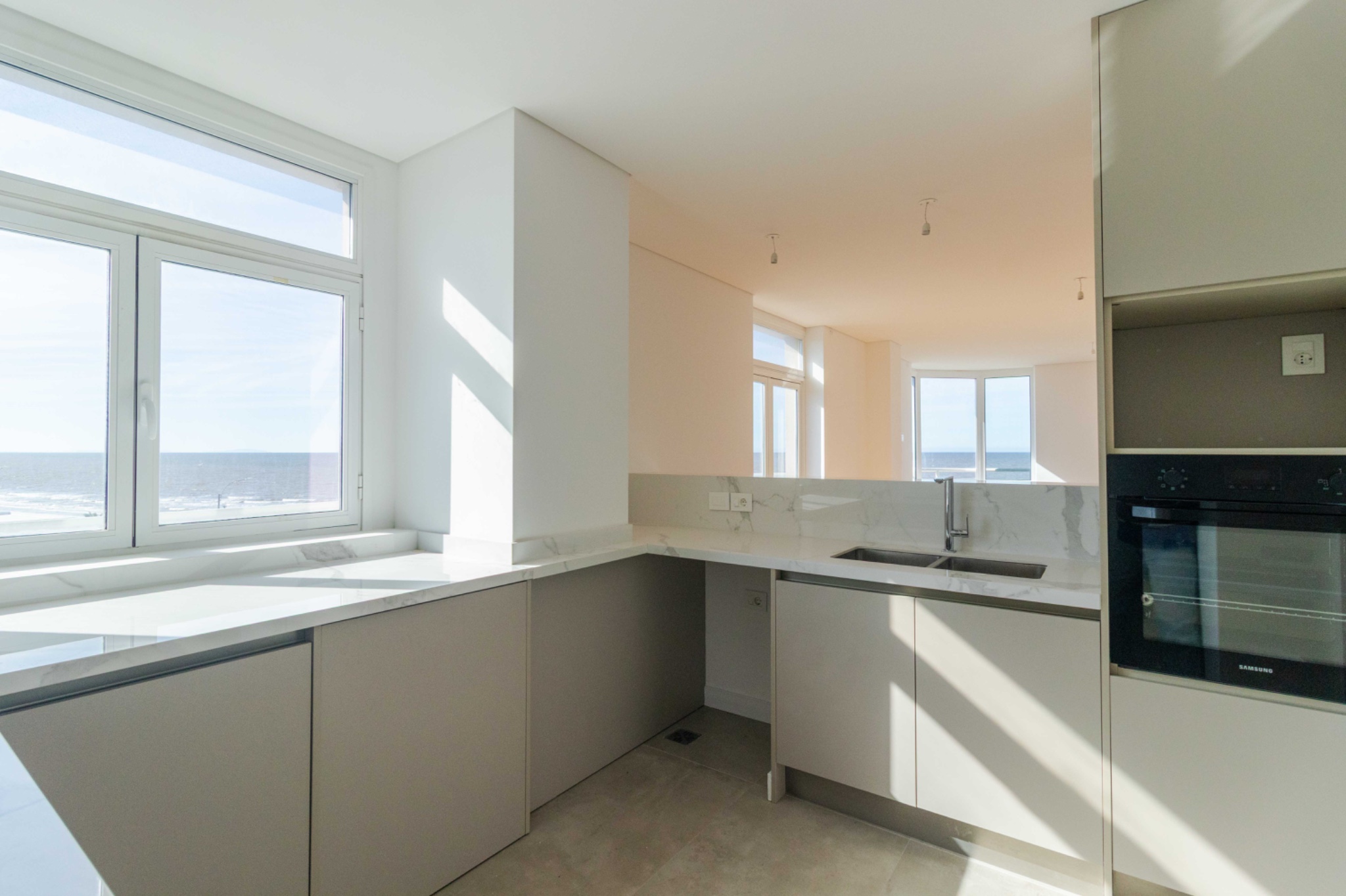 Bilu Riviera: Exclusivo apartamento con vistas panorámicas al mar, 3 dormitorios, 4 baños, garaje privado y acceso a lujosas amenities. · Foto 11