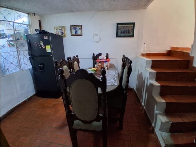 Casa de 3 alcobas en venta en El Carmen V, Floridablanca, 63 m² · foto 2 de 14