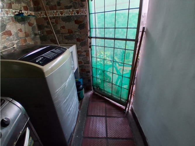 Casa de 3 alcobas en venta en El Carmen V, Floridablanca, 63 m² · foto 7 de 14