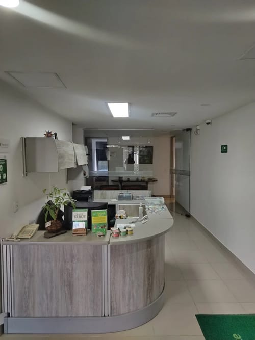 Oficina en arriendo en Alejandria, Medellín, 250 m² · foto 7 de 10