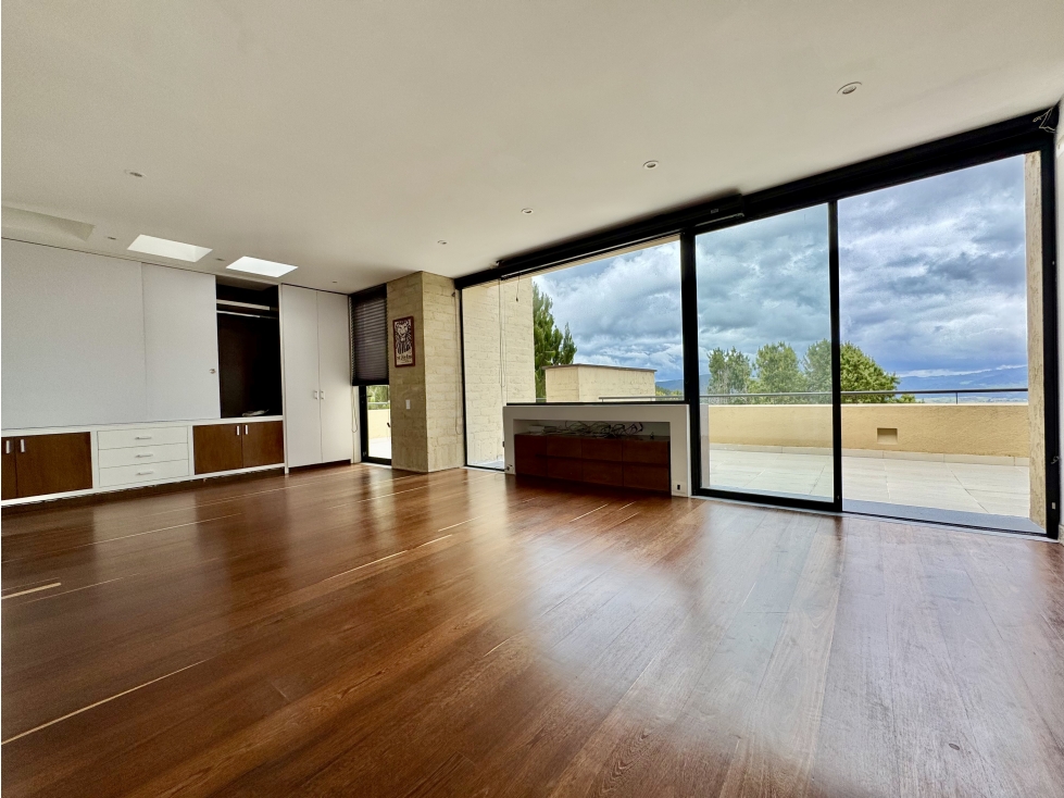 Casa en venta en El Rodeo, La Calera · foto 2 de 24