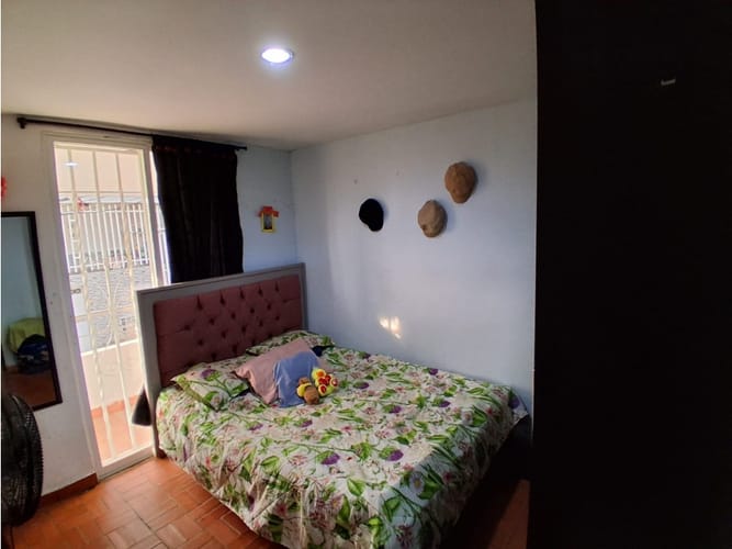 Casa de 3 alcobas en venta en El Carmen V, Floridablanca, 63 m² · foto 12 de 14