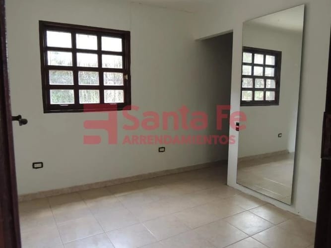 Casa de 3 alcobas en venta en Centro, La Estrella, 203 m² · foto 7 de 9