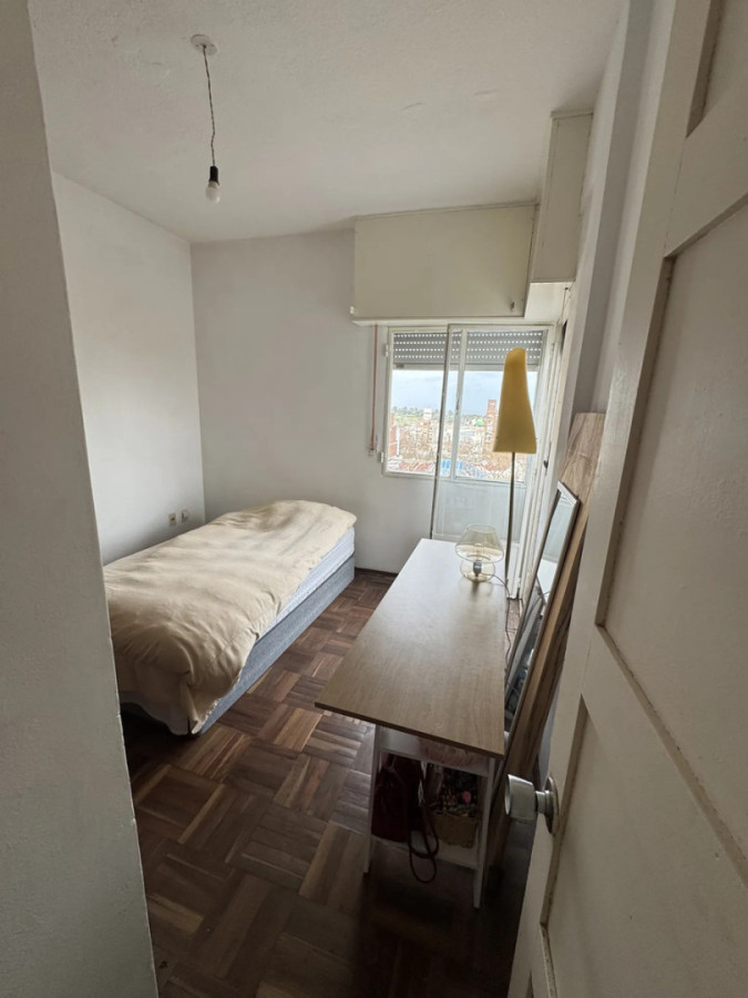 Alquiler Apartamento De 2 Dormitorios Terraza Vista Al Mar Muy Luminoso En Parque Rodó · Foto 8