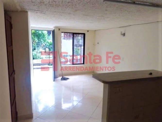 Casa de 2 alcobas en venta en Centro, La Estrella, 75 m² · foto 5 de 10