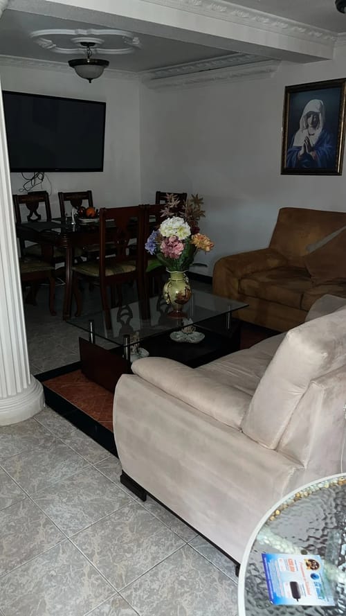 Casa de 4 alcobas en venta en Poblado Del Sur, La Estrella, 150 m² · foto 2 de 10