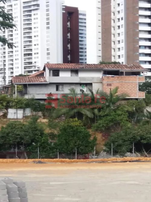 Casa de 2 alcobas en venta en Centro, La Estrella, 360 m² · foto 2 de 7