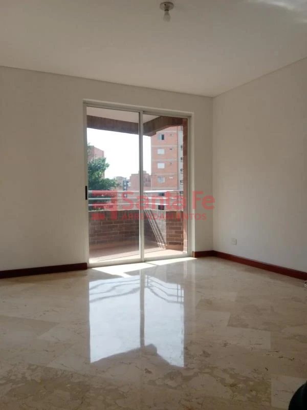Apartamento en arriendo en Laureles, Medellín · foto 10 de 10