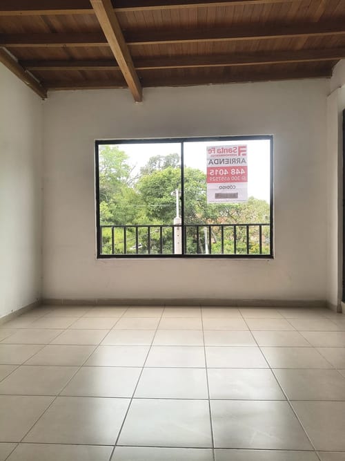 Apartamento de 2 alcobas en arriendo en Pedregal, Medellín, 75 m² · foto 2 de 10