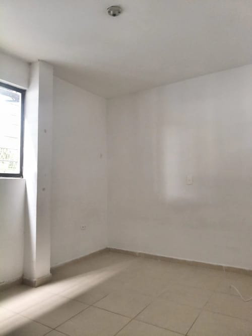 Apartamento de 2 alcobas en arriendo en Pedregal, Medellín, 75 m² · foto 8 de 10